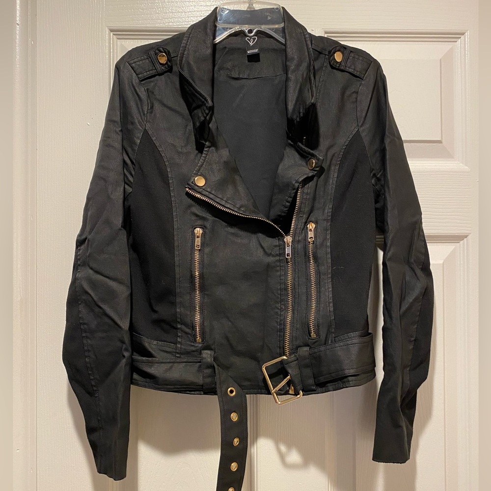 Women’s Windsor Black Faux Leather Jacket w/Belt